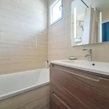 Couleurs Et Lumieres F3 83m2 アパート ランス